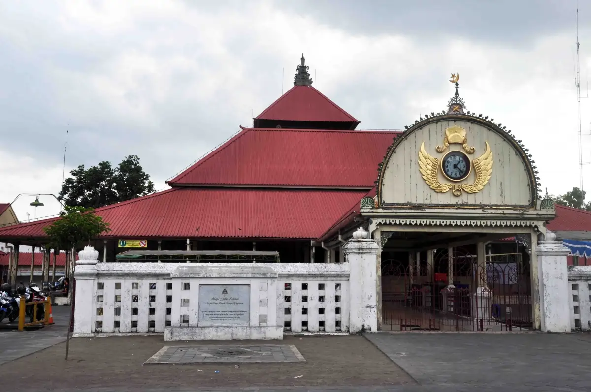 Masjid Gedhe Kauman: Simbol Harmoni Islam dan Budaya Jawa