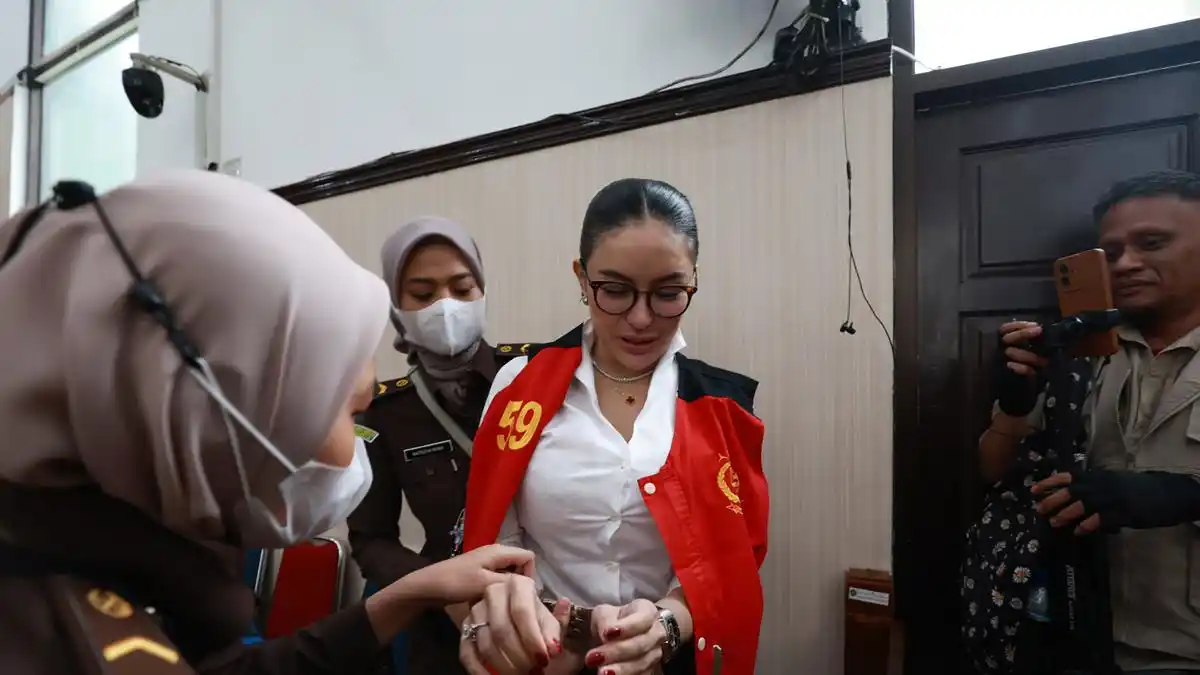 Sidang Nikita Mirzani