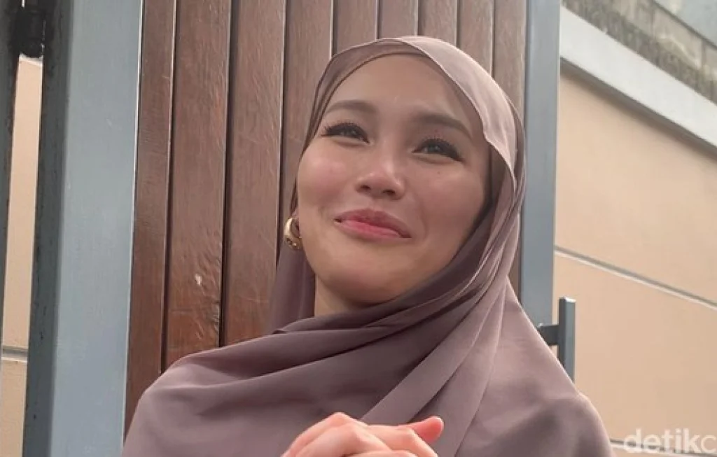Ayu Ting Ting keliling gang