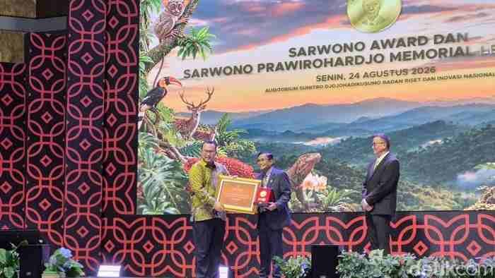 BRIN Beri Sarwono Award 2026 untuk Jatna Supriatna, Pakar Konservasi UI